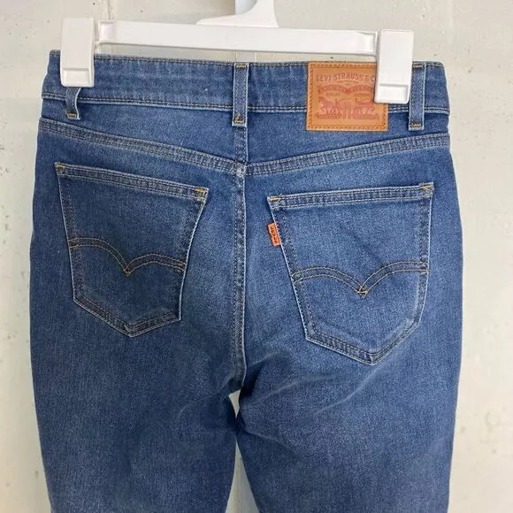 #162 LEVI’S 721 Vintage High Rise Jeans