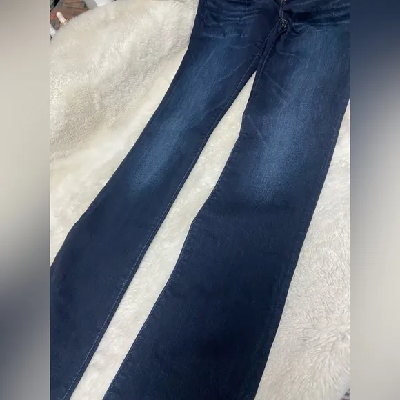 $205 Hudson Beth Baby Boot cut jeans size 25 dark wash blue