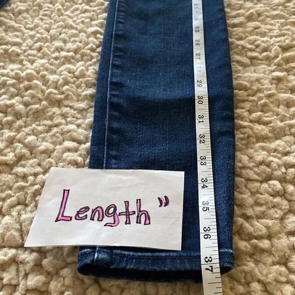7 For All Mankind Size 26 Medium Blue Wash Mid Rise Whiskey Ankle Skinny Jeans