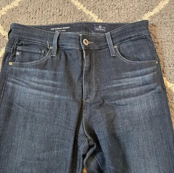 Ag The Farrah High Rise Skinny Jeans in Brooks Wash Size 28