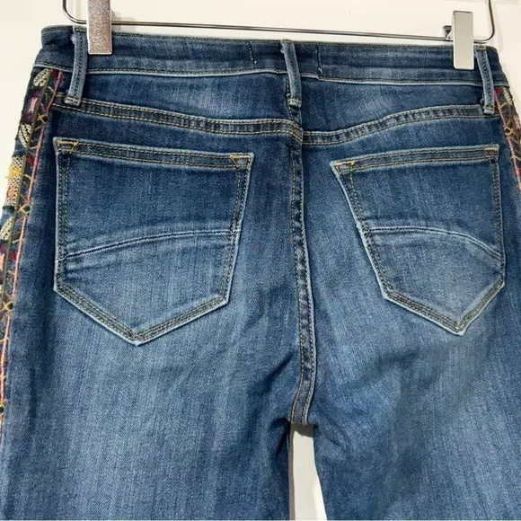 Anthropologie Driftwood Jackie Aztec Embroidered Skinny Jeans Medium Blue 26