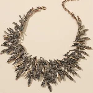 Antique gold leaf wreath necklace