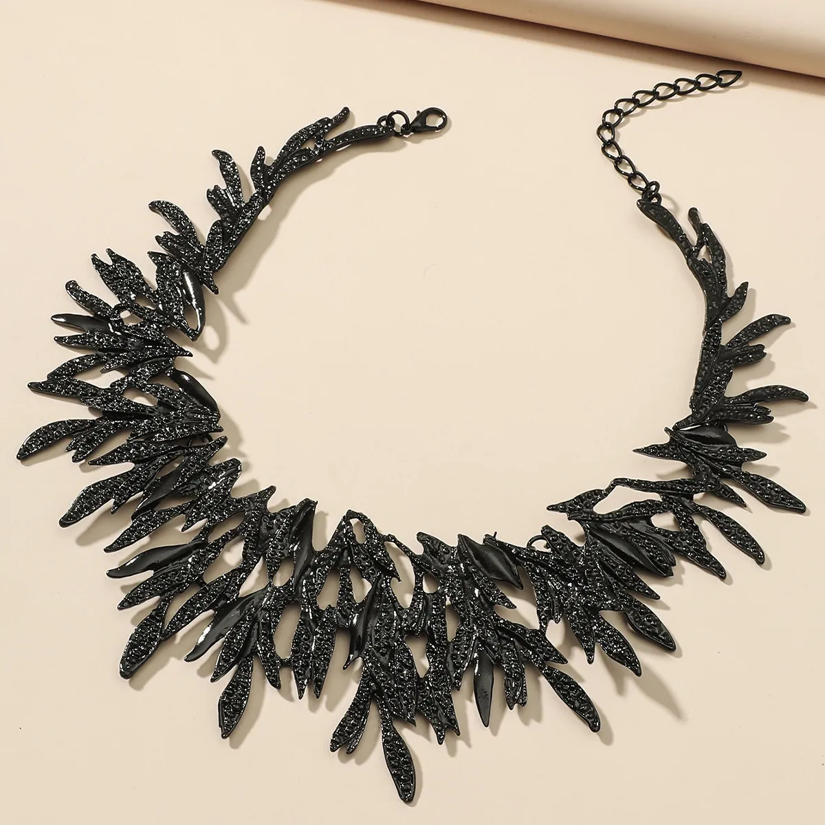 Antique gold leaf wreath necklace