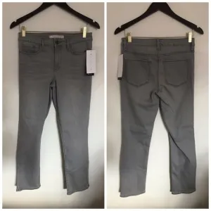 Athleta Sculptek Skinny Crop Jeans Size 6