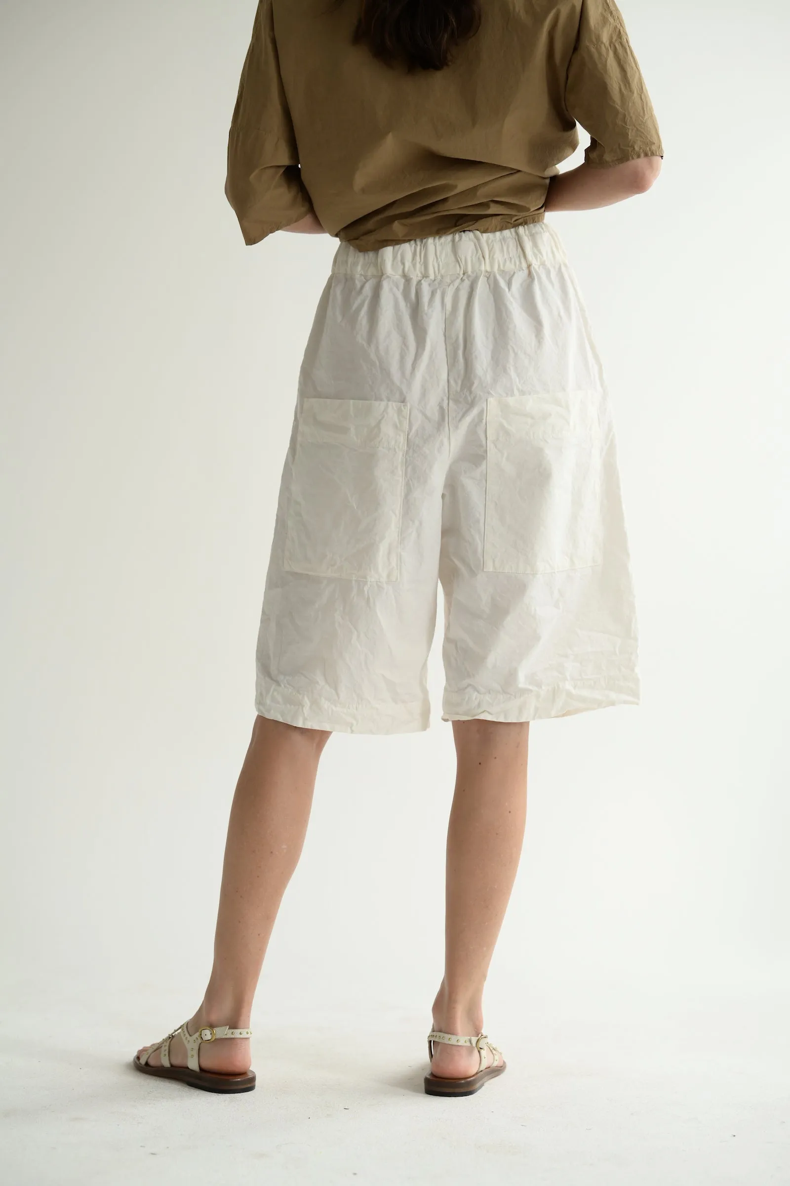 Bermuda Shorts CC in White