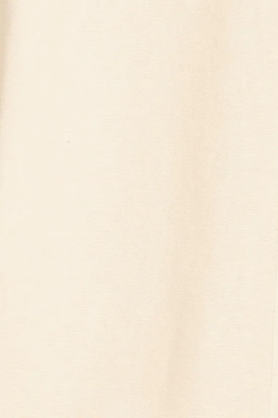 Bermuda Shorts in Cream Canvas