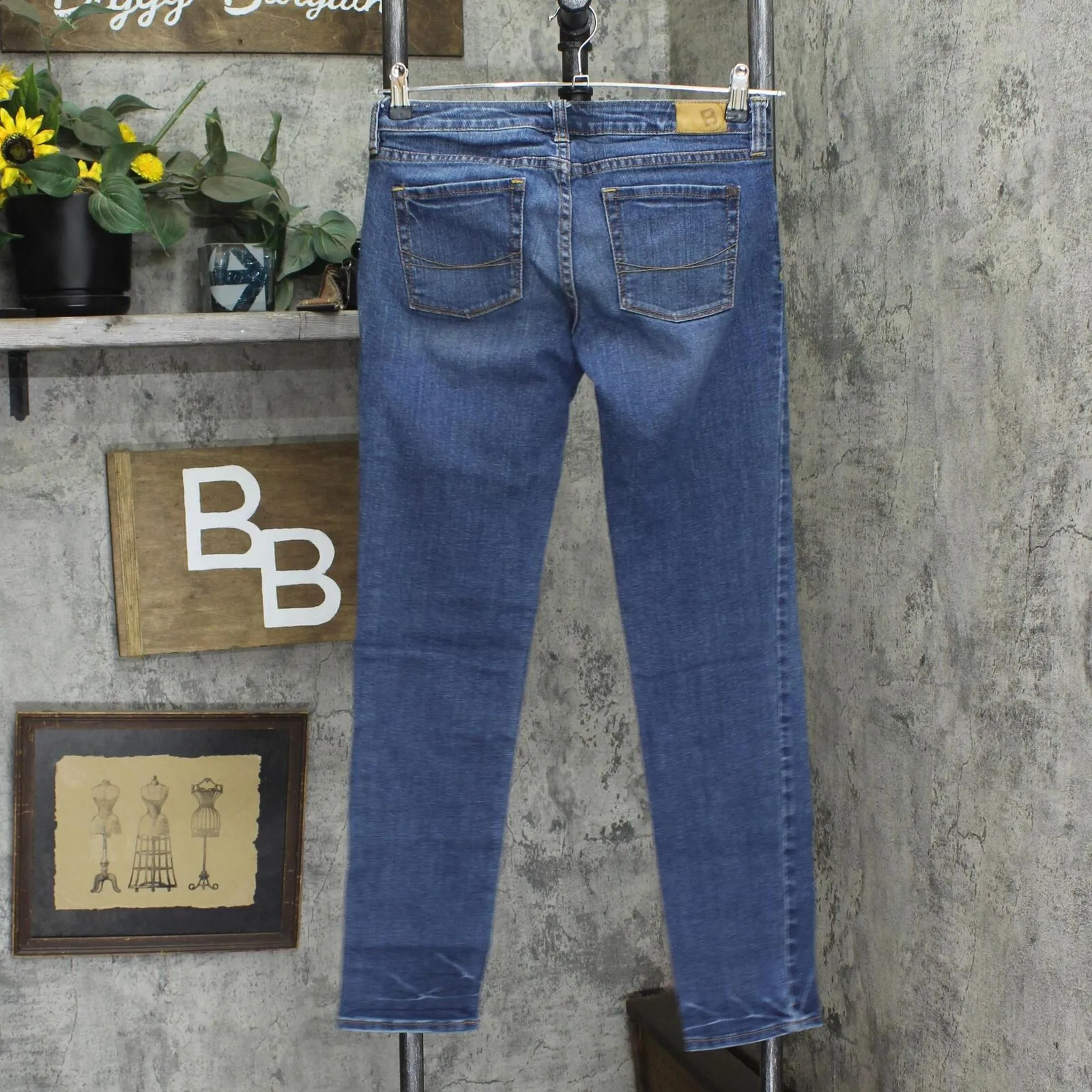 Bullhead Womens Super Skinny Stretch Jeans 166f8fbf4d0497 Medium Wash Blue 7S