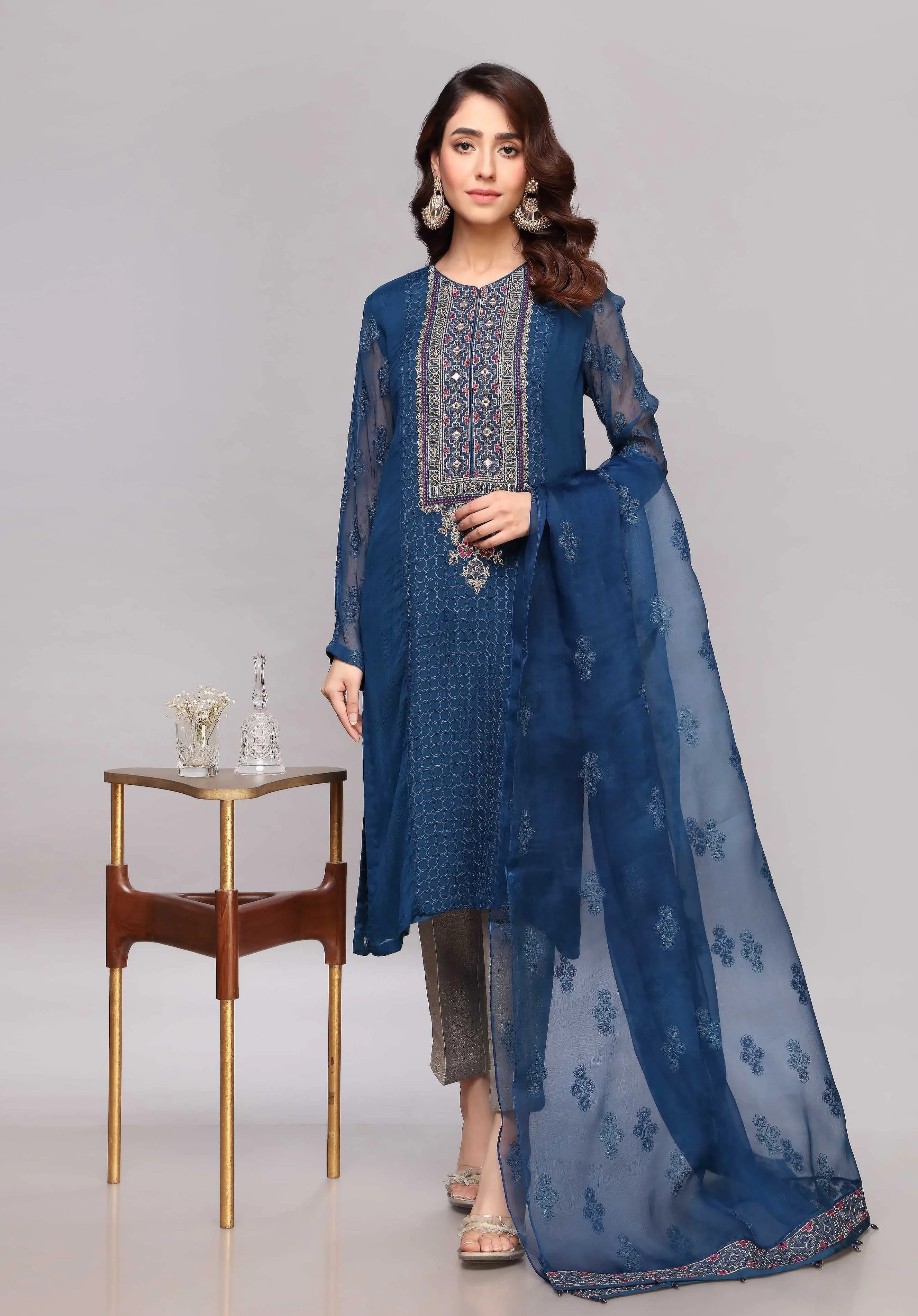 Chiffon Pakistani Party Dress in Kameez Trouser Style