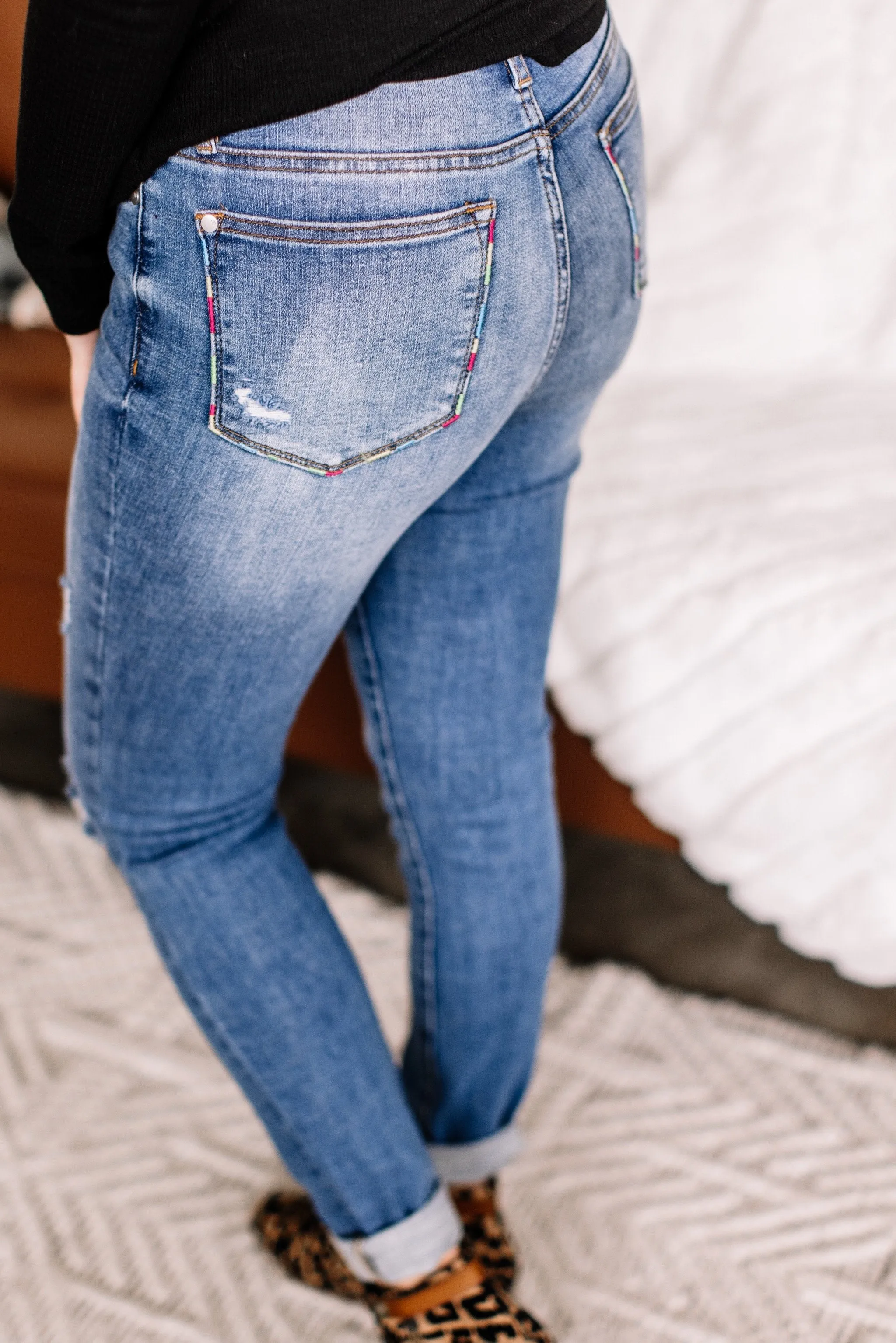 Colors Of The World Embroidered Pocket Skinny Judy Blue Jeans