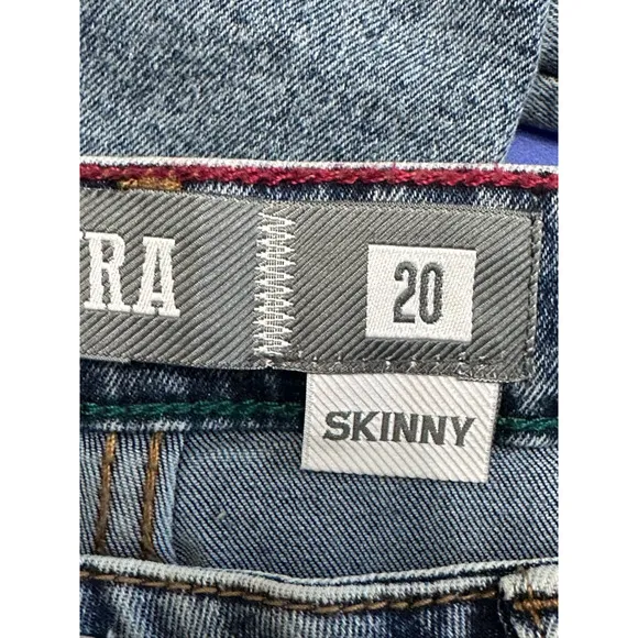 Cultura Womens Skinny Jeans Blue Whiskered Stretch Medium Wash Denim Plus 20 New