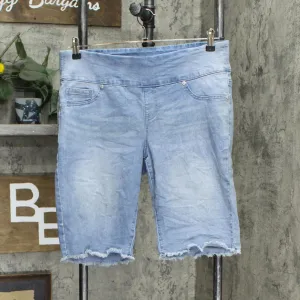 DG2 by Diane Gilman Petite Classic Stretch Pull-On Bermuda Shorts Chambray PL