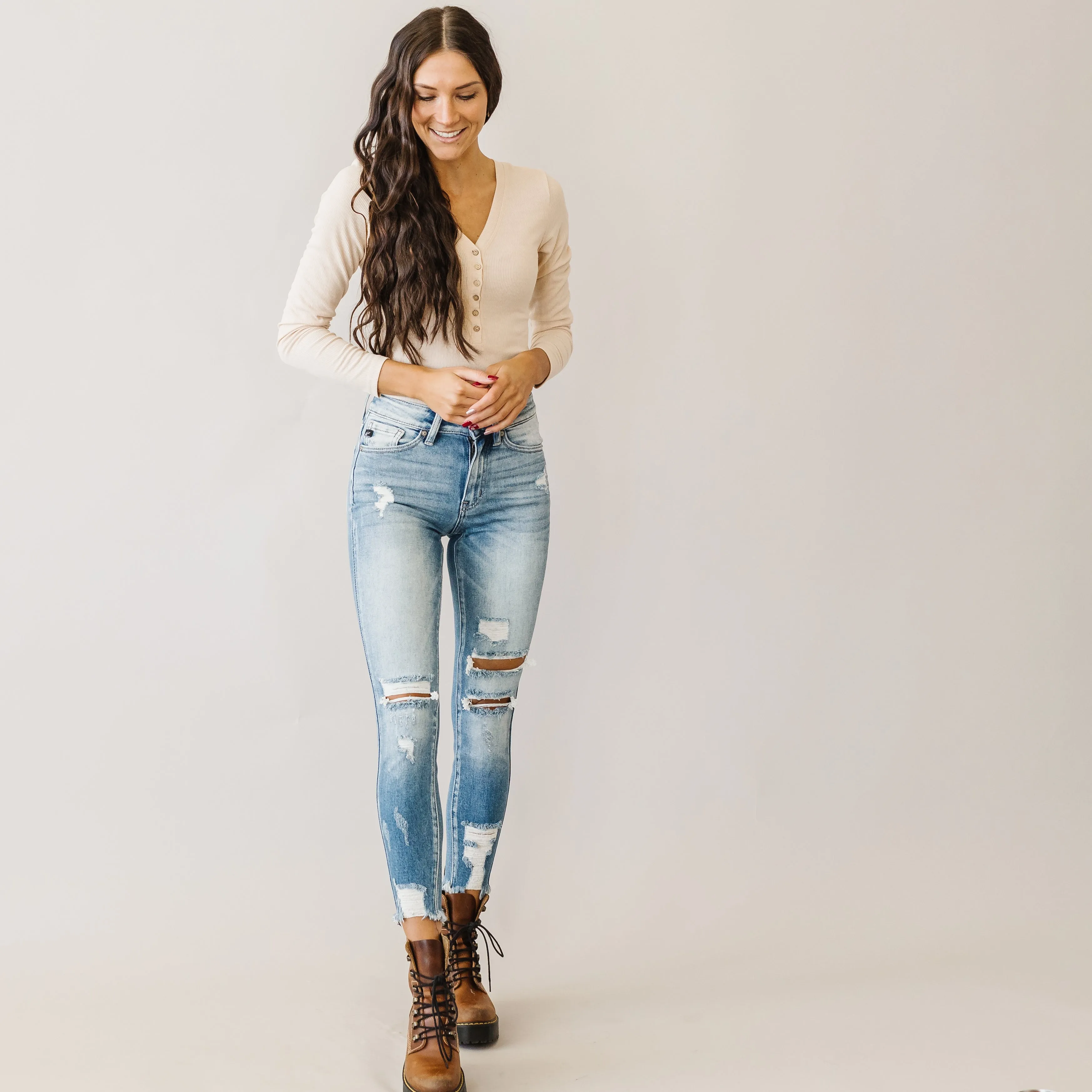 Don’t Stop Me Now Kancan Skinny in Medium Wash