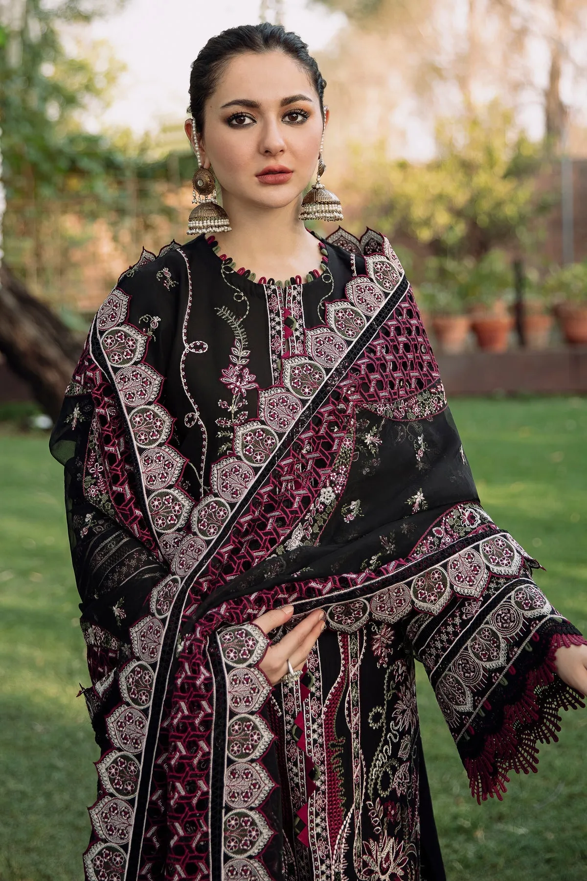 Embroidered Salwar Kameez Dupatta Pakistani Black Dress