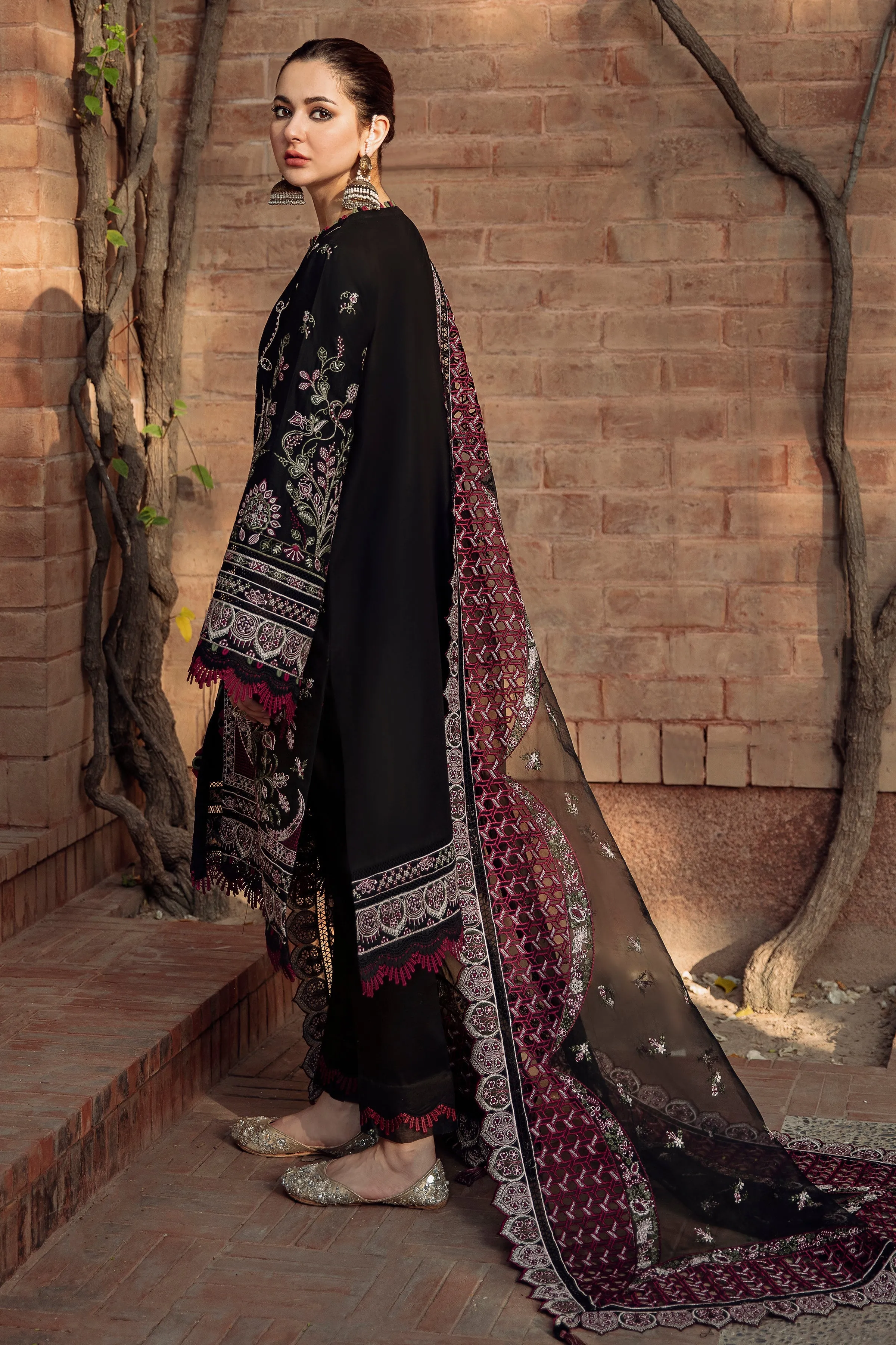 Embroidered Salwar Kameez Dupatta Pakistani Black Dress
