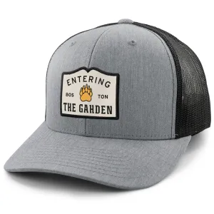Entering The Gahden Paw Patch Classic Snapback Trucker