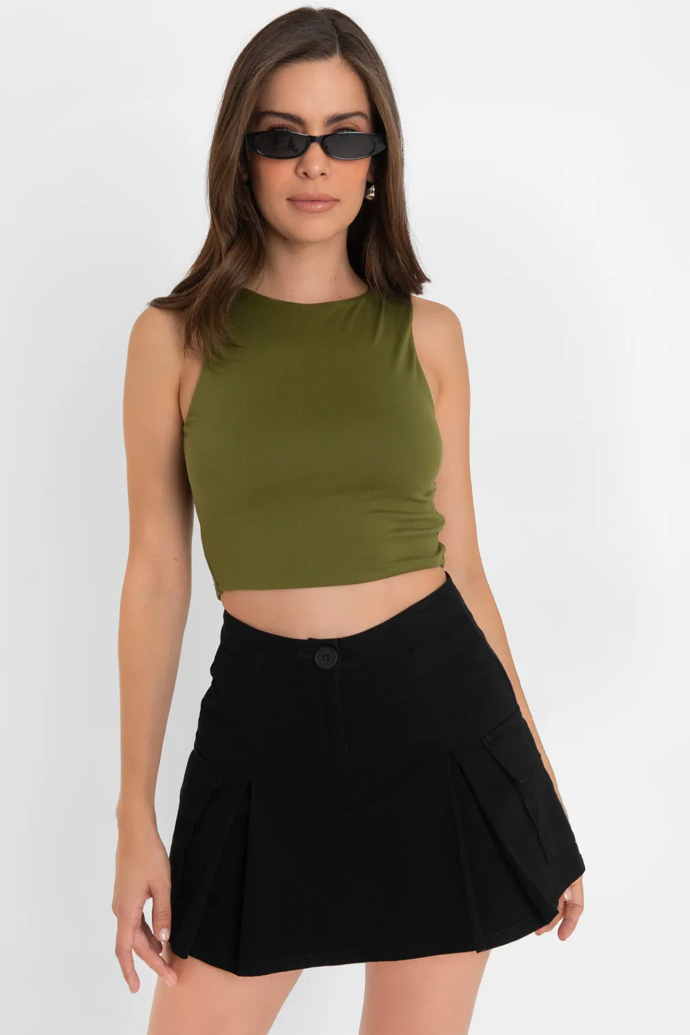 Falda short tableado con bolsillos cargo