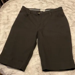 Fdj French Dressing Bermuda Shorts