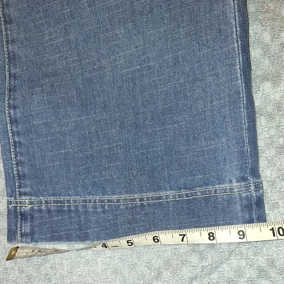 *FINAL DISCOUNT*Q-Gene Jeans Co. Bootcut/Flare Jeans NWT