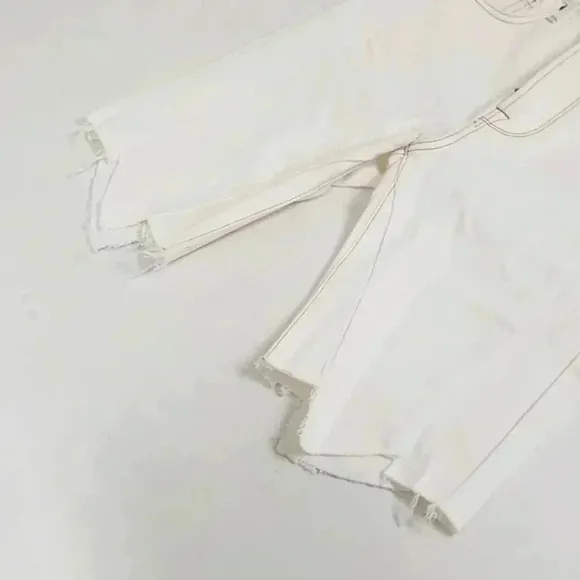 Frame La Vintage Bermuda long denim white shorts