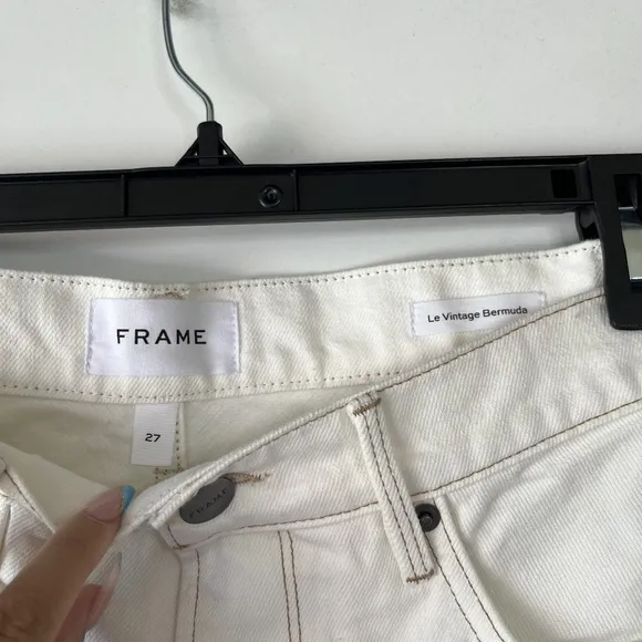 Frame La Vintage Bermuda long denim white shorts