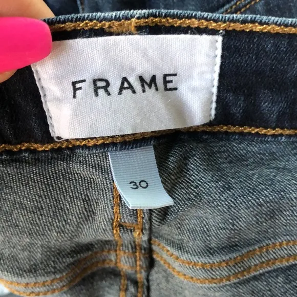Frame - Le Skinny De Jeanne in Queens Way Jeans