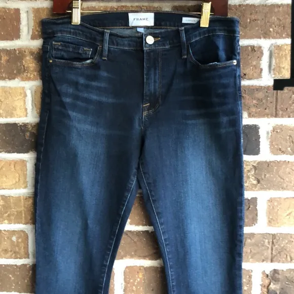 Frame - Le Skinny De Jeanne in Queens Way Jeans