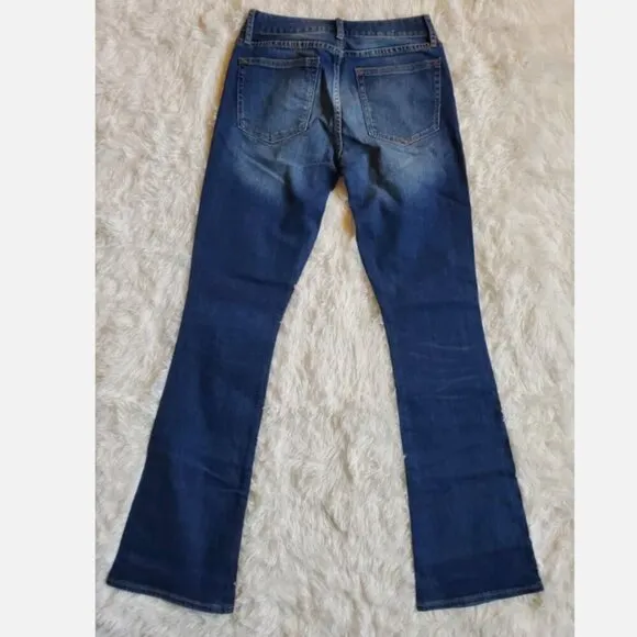 GAP Women's Curvy Low-Rise Medium Wash Bootcut Jeans Size 26/2 LONG RT$70