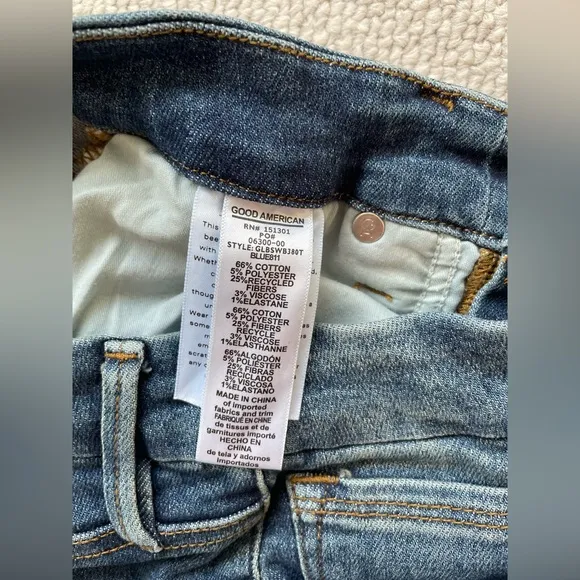 Good American Good Classic Slim Bootcut Jeans, Blue 811, Size 6/28