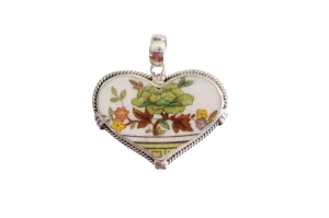 Green Retro Heart Pendant