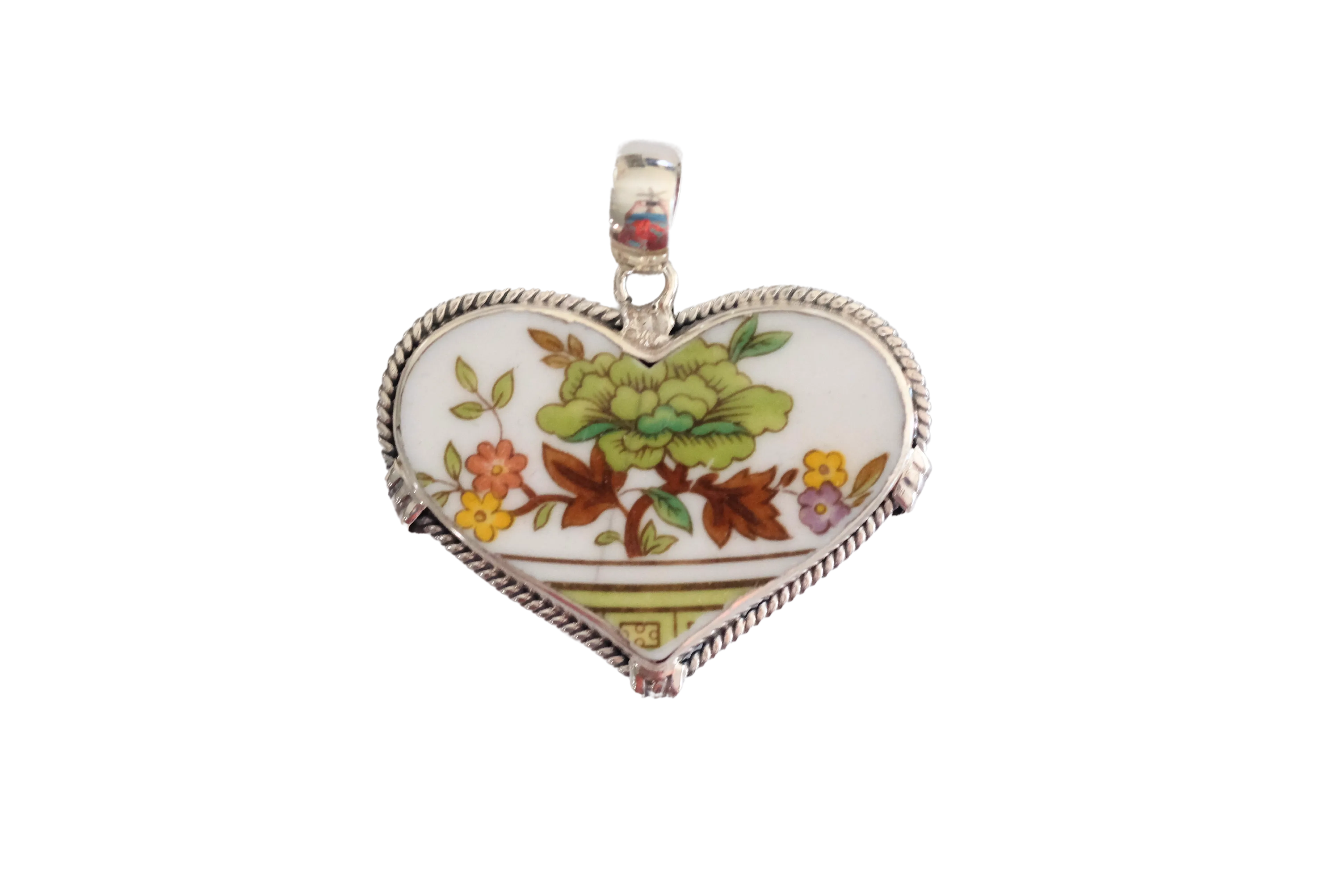 Green Retro Heart Pendant