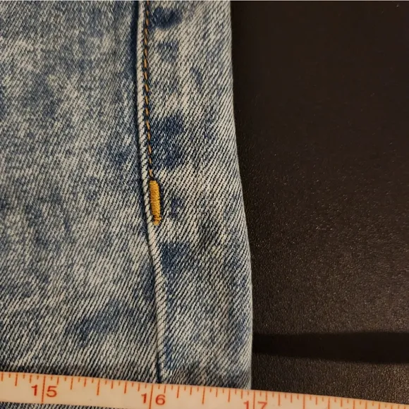 Guess Size 30 Vintage Skinny Acid Wash Jeans
