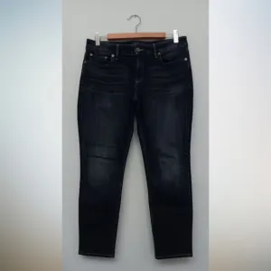 H&amp;M &amp;Denim Shaping Modelant Skinny Regular Waist Jeans Dark Blue 32