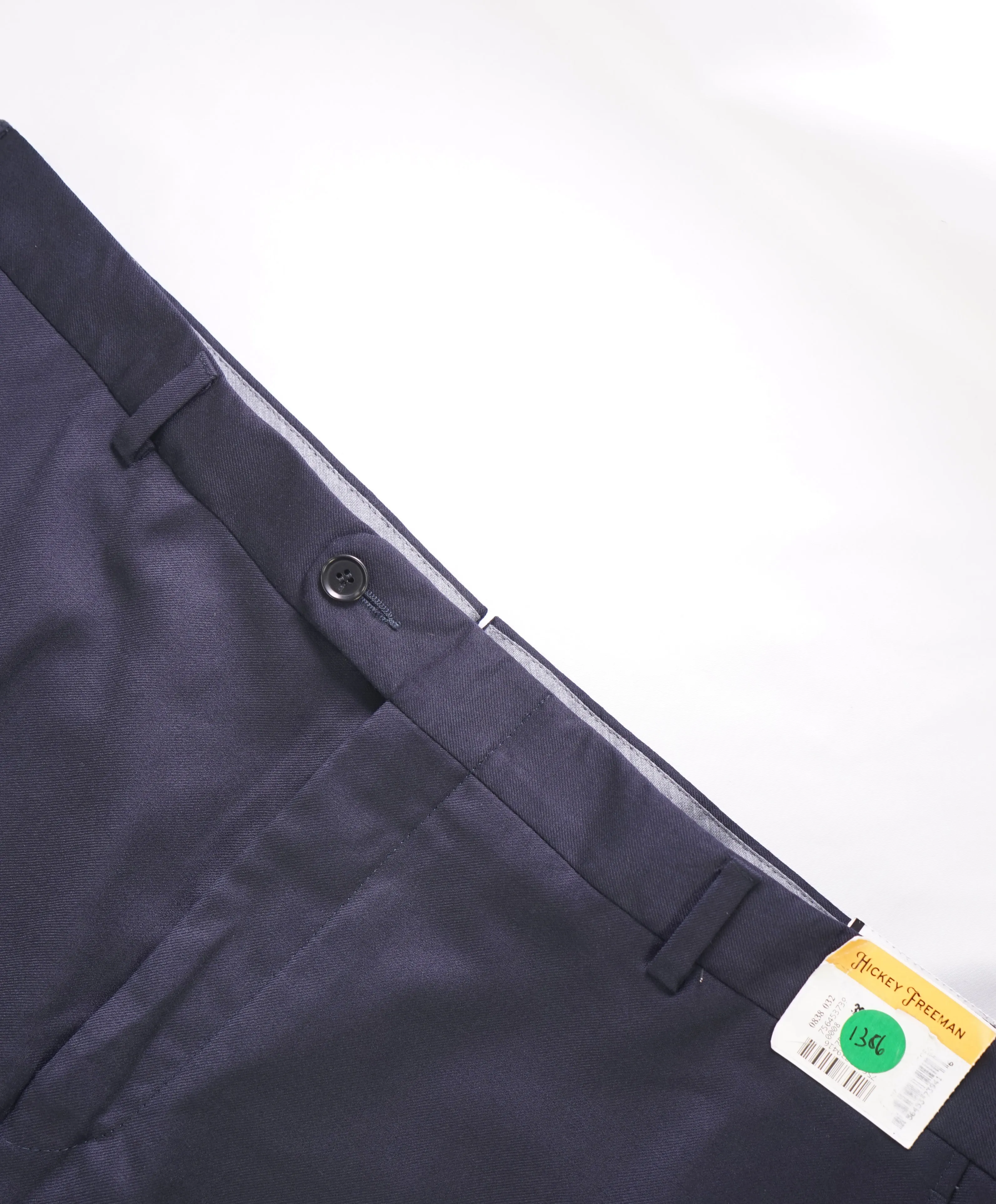HICKEY FREEMAN - Navy *CLOSET STAPLE* Wool Flat Front Dress Pants - 38W