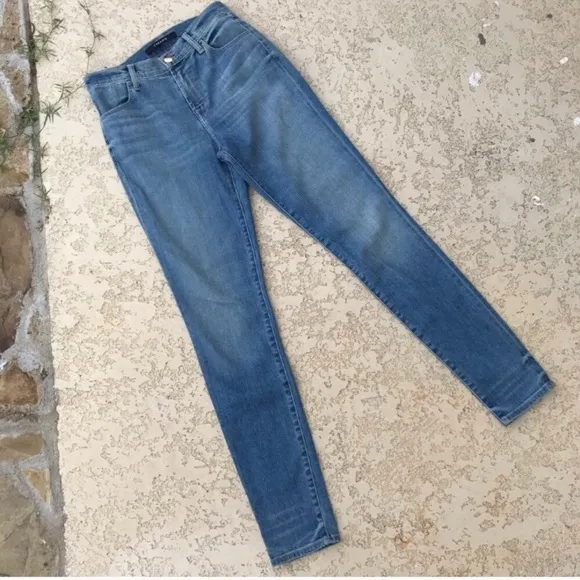 J BRAND Maria High Waist Jeans Size 26 Adventure Wash