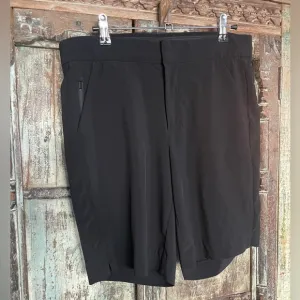 J54 Athleta Bermuda Shorts In Black