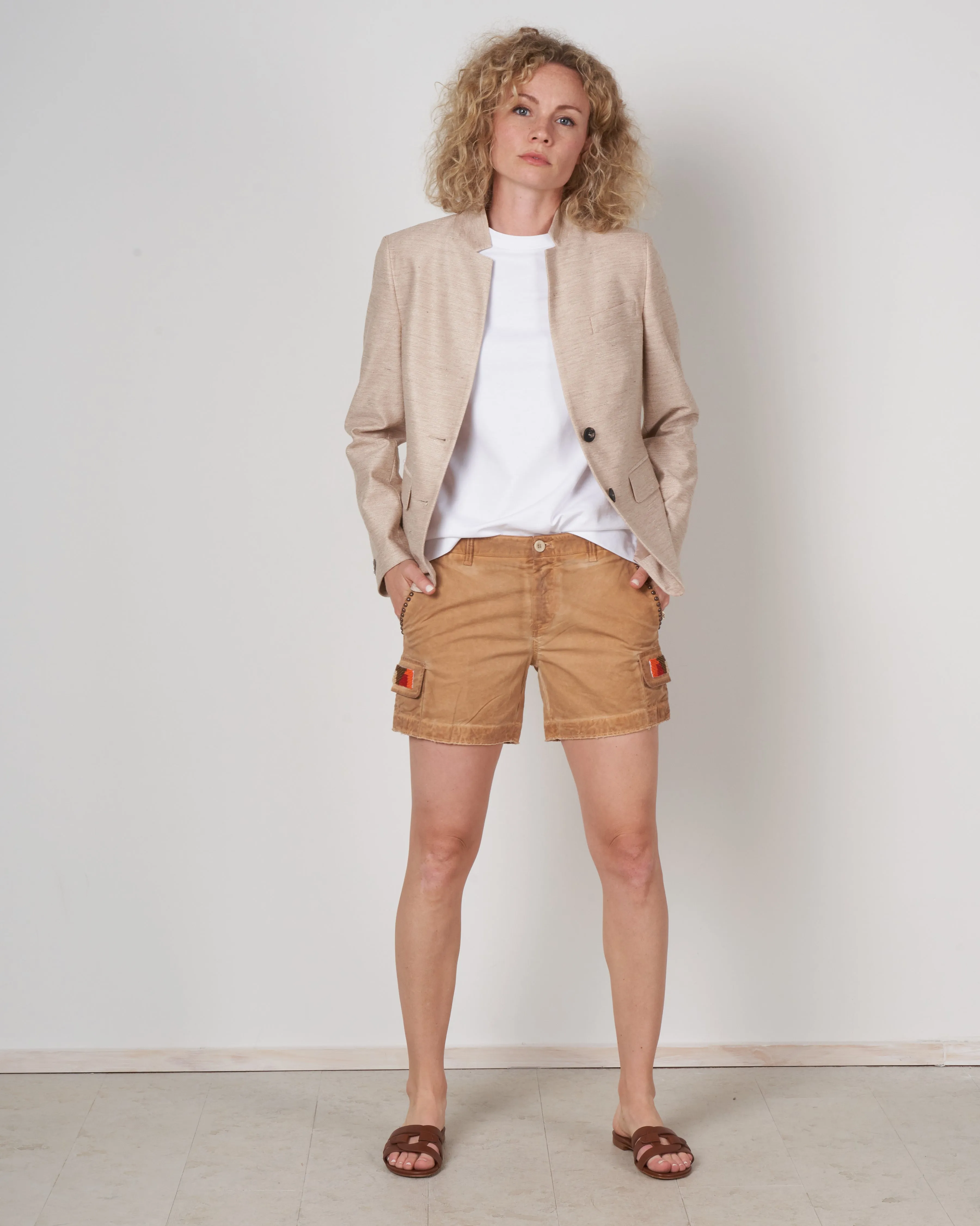jacqueline curvy short w/studs - washed cognac