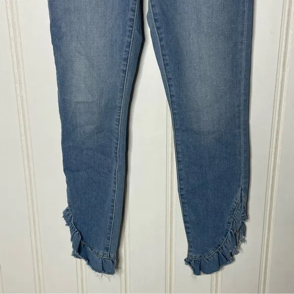 Joe’s Jeans The Icon Mid Rise Skinny Ruffle Ankle Percy