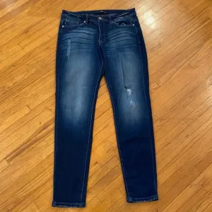 KanCan dark wash skinny jeans