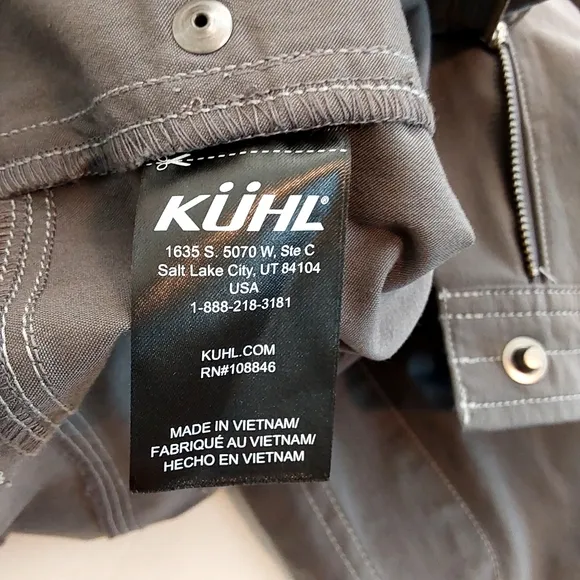 KUHL Women's cargo  Shorts