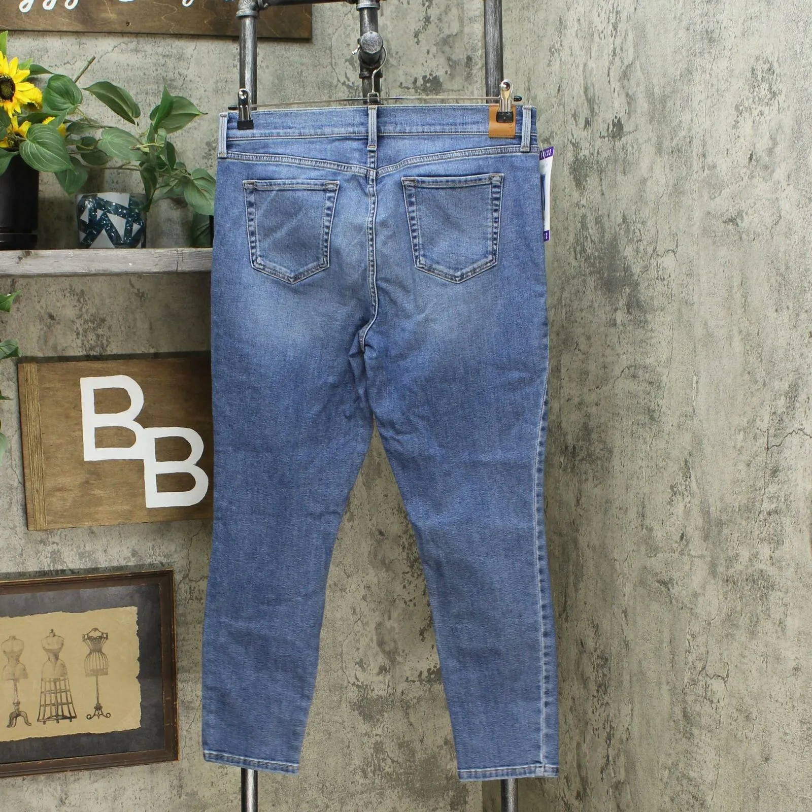 Level 99 Women's High Rise Skinny Crop Jeans