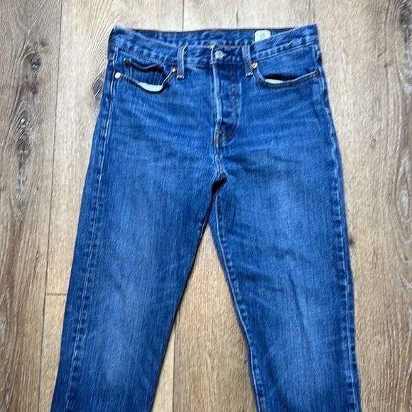 Levi’s Medium Wash White Cone Denim Skinny Jeans Size 29