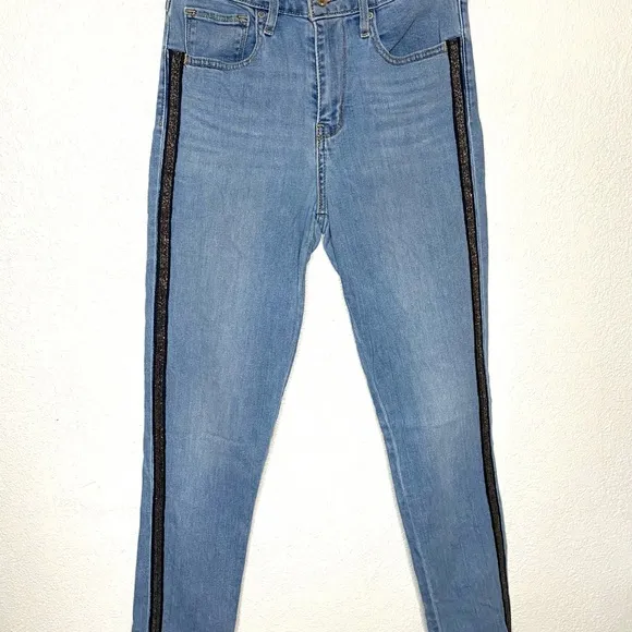 Levi’s Premium 721 High Rise Skinny Jeans Side Stripe size 27