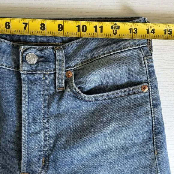 LEVI’S Wedgie Skinny Women’s Jeans Size 27 Blue Button Fly Raw Hem Stretch
