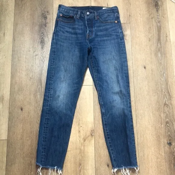 Levi’s White Oak Cone Denim Skinny Jeans 27