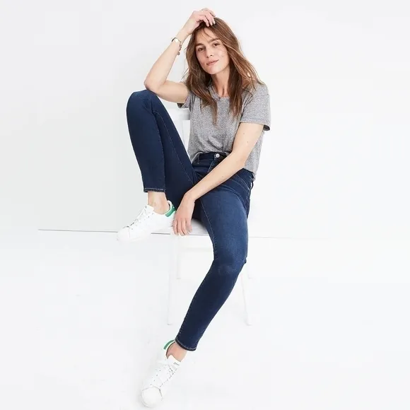 Madewell 10&quot; High-Rise Skinny Jeans in Hayes Wash