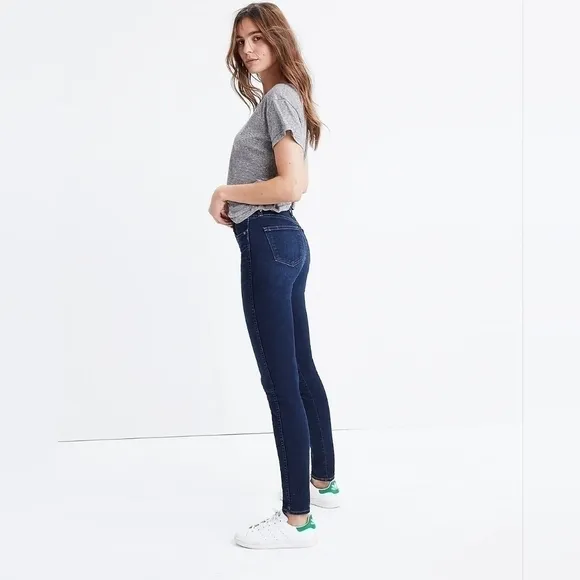 Madewell 10&quot; High-Rise Skinny Jeans in Hayes Wash