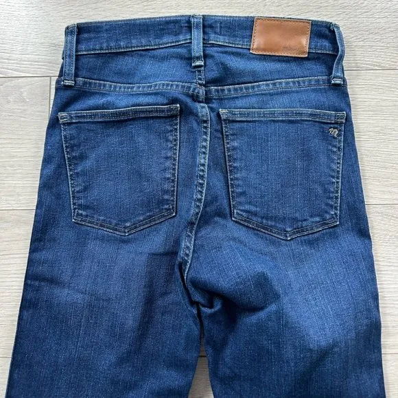 Madewell 10&quot; High-Rise Skinny Jeans in Hayes Wash
