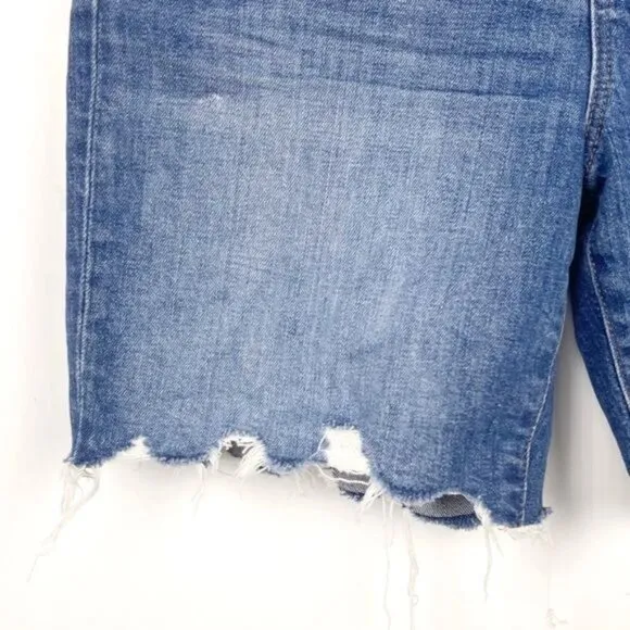 Madewell High-Rise Mid-Length Denim Shorts bernuda in Erwin Wash size 25