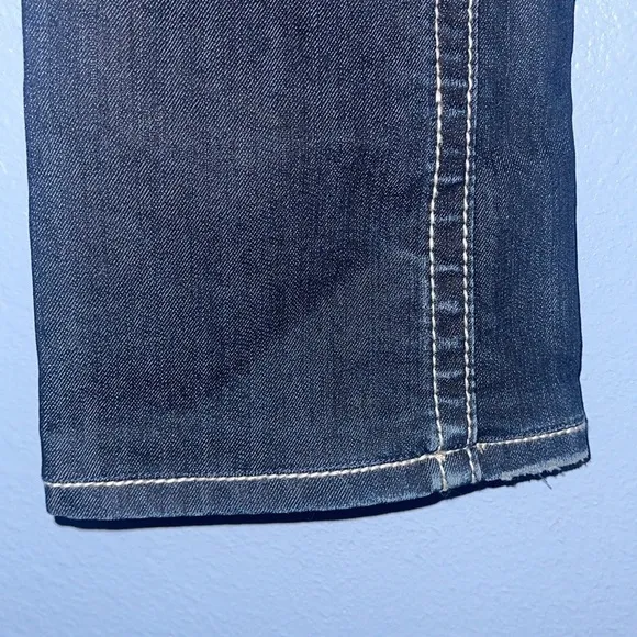 Miss Me Bootcut Jeans - size 25 Thick Stitch Bling Chain. X