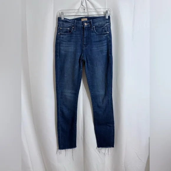 Mother “The Looker Ankle Fray” High Rise Skinny Jeans With Frayed Hems Size 24